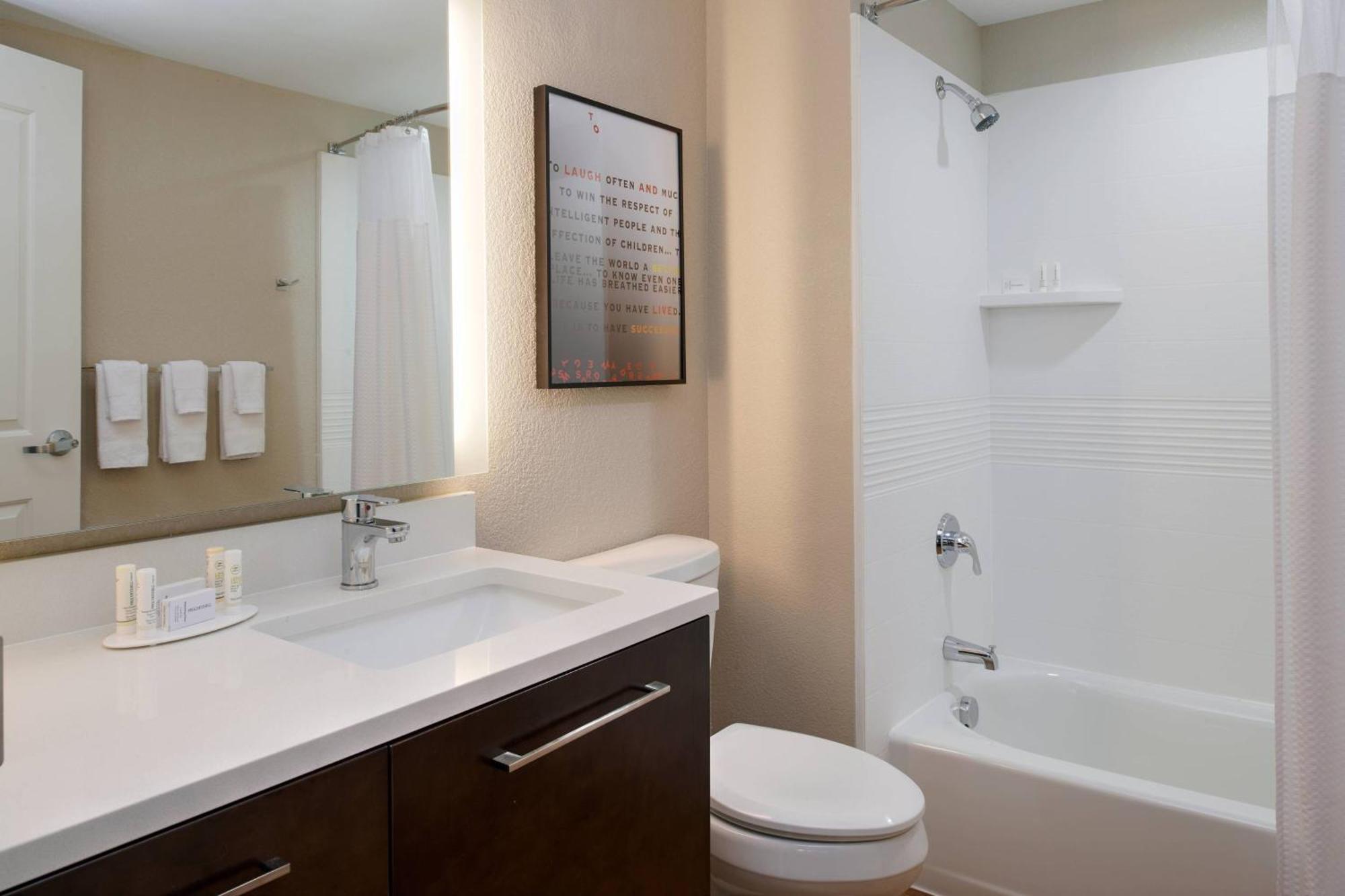 Towneplace Suites By Marriott Richmond Exterior foto